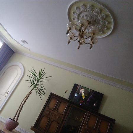 إلفيف Apartment Na Rynok Square المظهر الخارجي الصورة